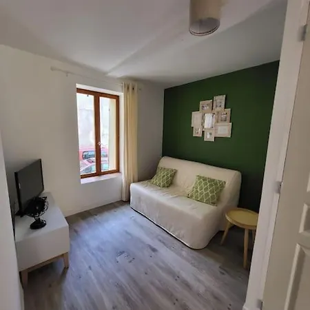 Paisible Maison De Village Avec Terrasse Apartment